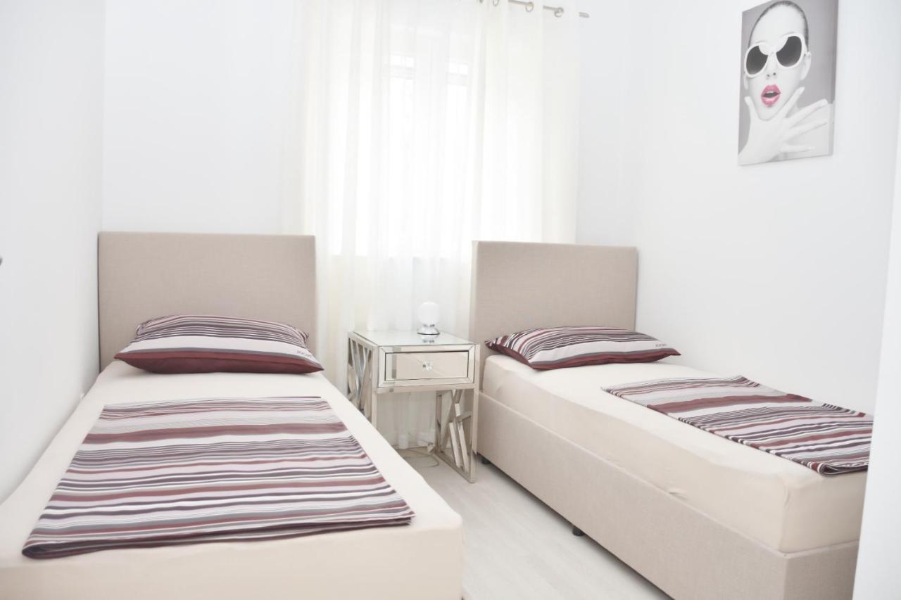 Apartment Josip 2 Tribalj Esterno foto